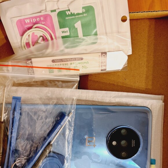 OnePlus 7T Accessories - Screen Protector and Back Glass - Picture 4 of 4